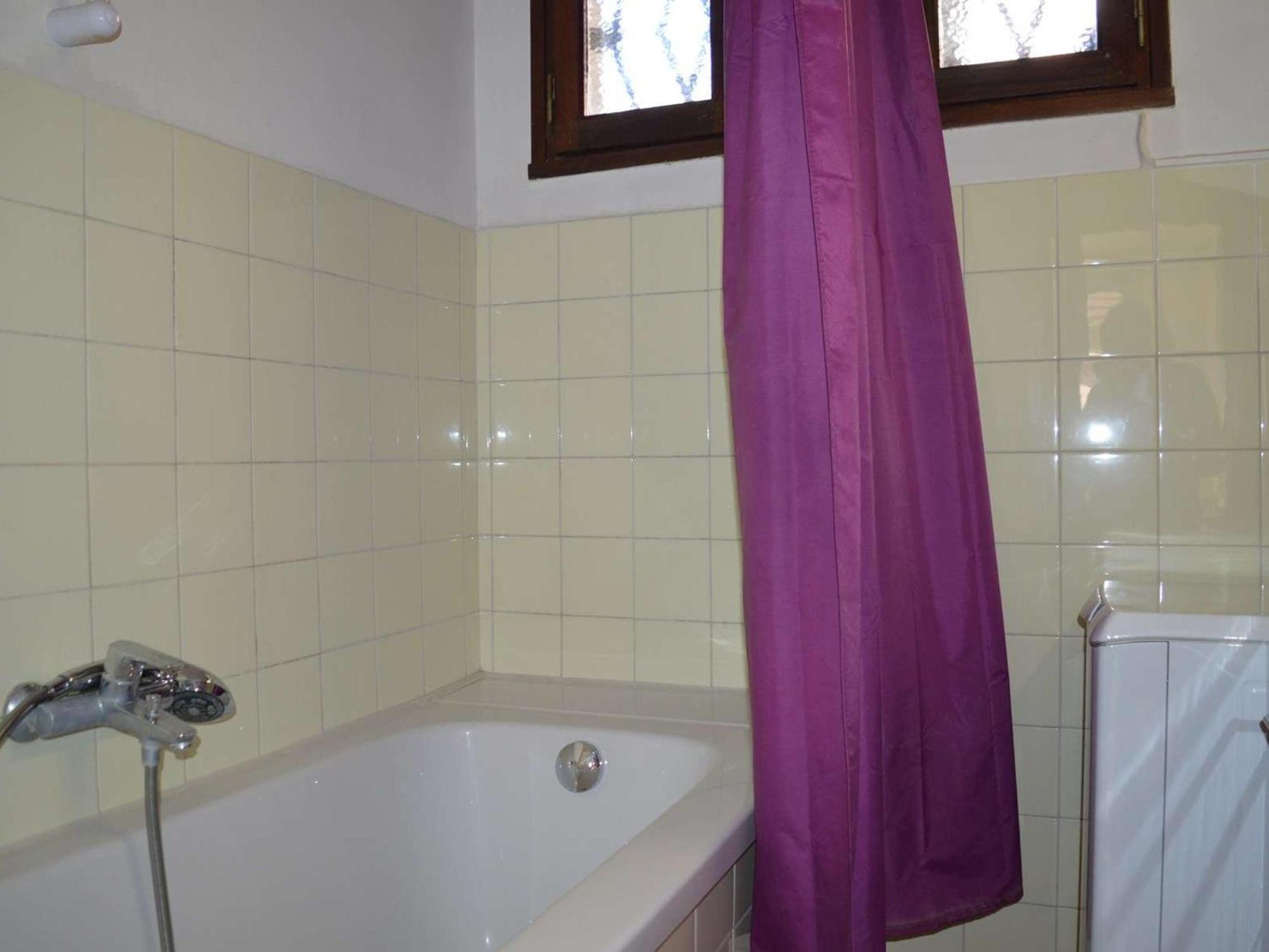 Maison 4 Pieces Avec Terrasse, Climatisation Et Parking - Proche A - Fr-1-226a-48 Holiday home *