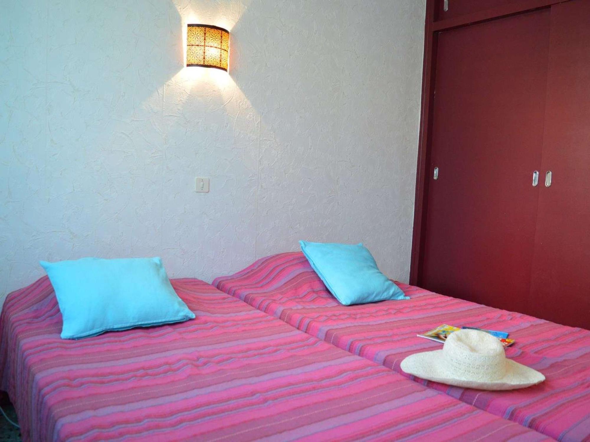 Maison 4 Pieces Avec Terrasse, Climatisation Et Parking - Proche A - Fr-1-226a-48 Holiday home *