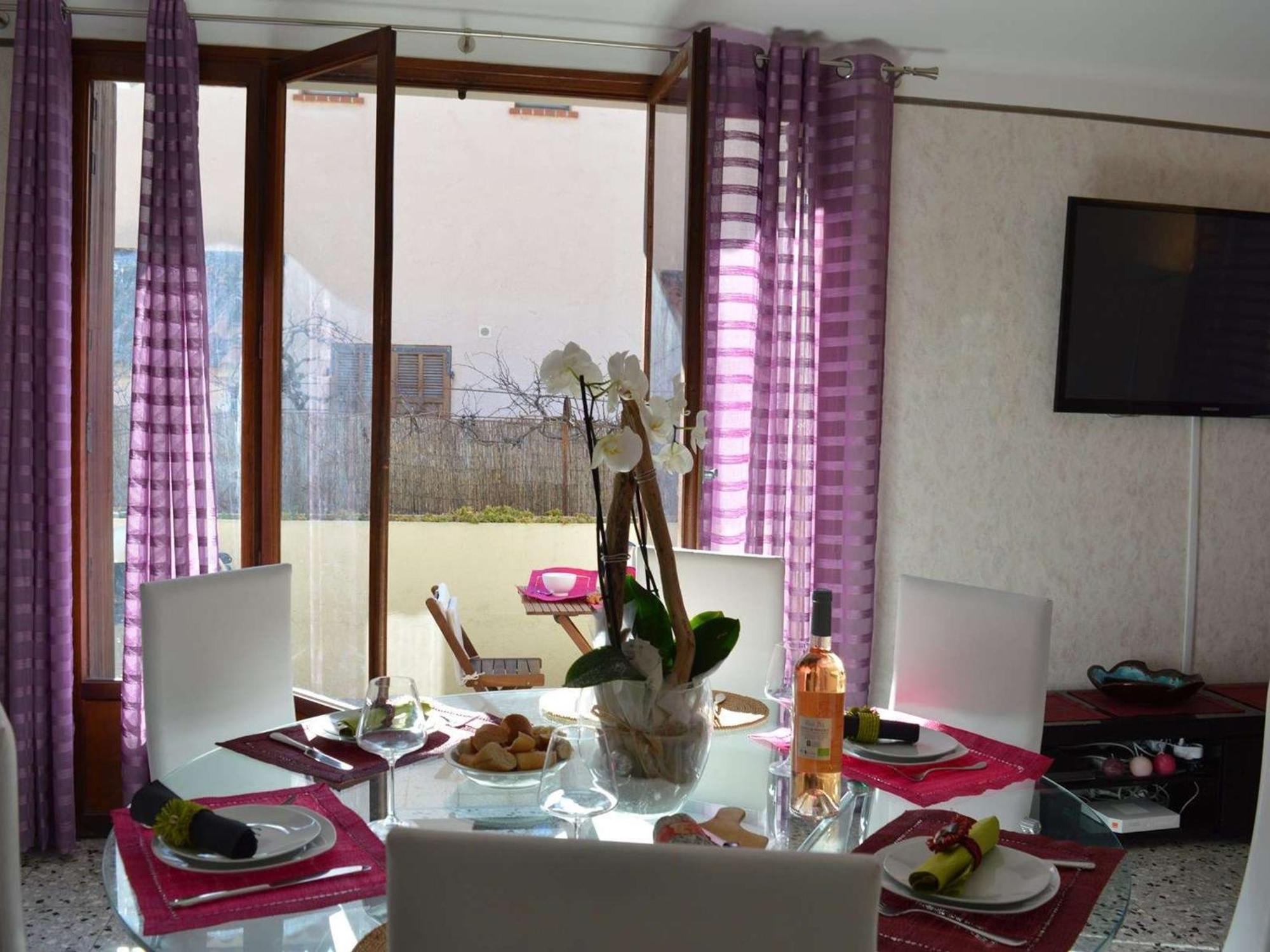 Maison 4 Pieces Avec Terrasse, Climatisation Et Parking - Proche A - Fr-1-226a-48 Holiday home Frejus