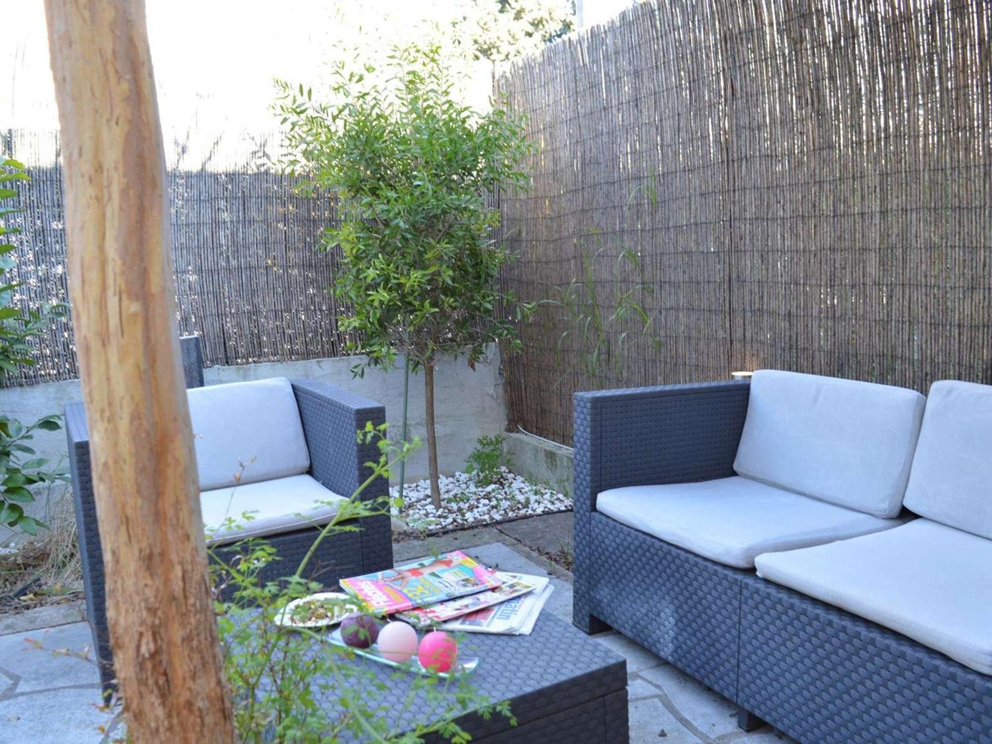 Maison 4 Pieces Avec Terrasse, Climatisation Et Parking - Proche A - Fr-1-226a-48 *
